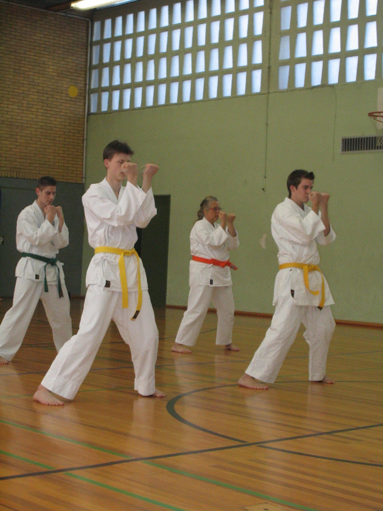 Image 3 of 25  -  379 kB